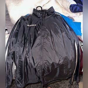 WILL PROVIDE MORE PICTURES UPON REQUEST. Condition is good-no holes, stains, etc